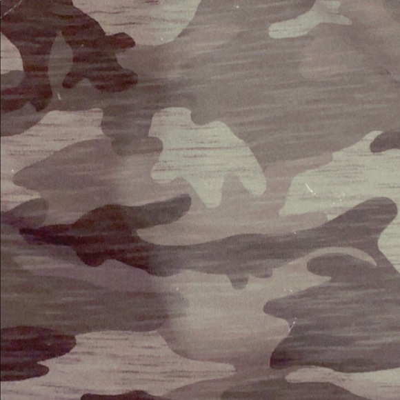 Girls Dolphin Shorts - Picture 2 of 3